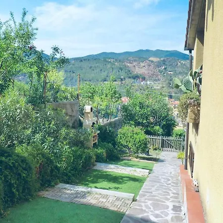 Bilocale Con Terrazza Vista Mare Apartment *