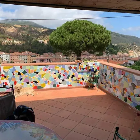 Bilocale Con Terrazza Vista Mare Rio Marina